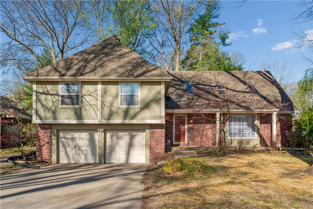 Listing Photo MLS #HMS2613156