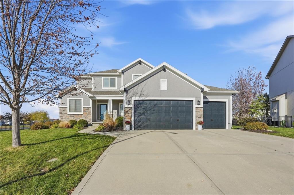 Listing Photo MLS #HMS2613248