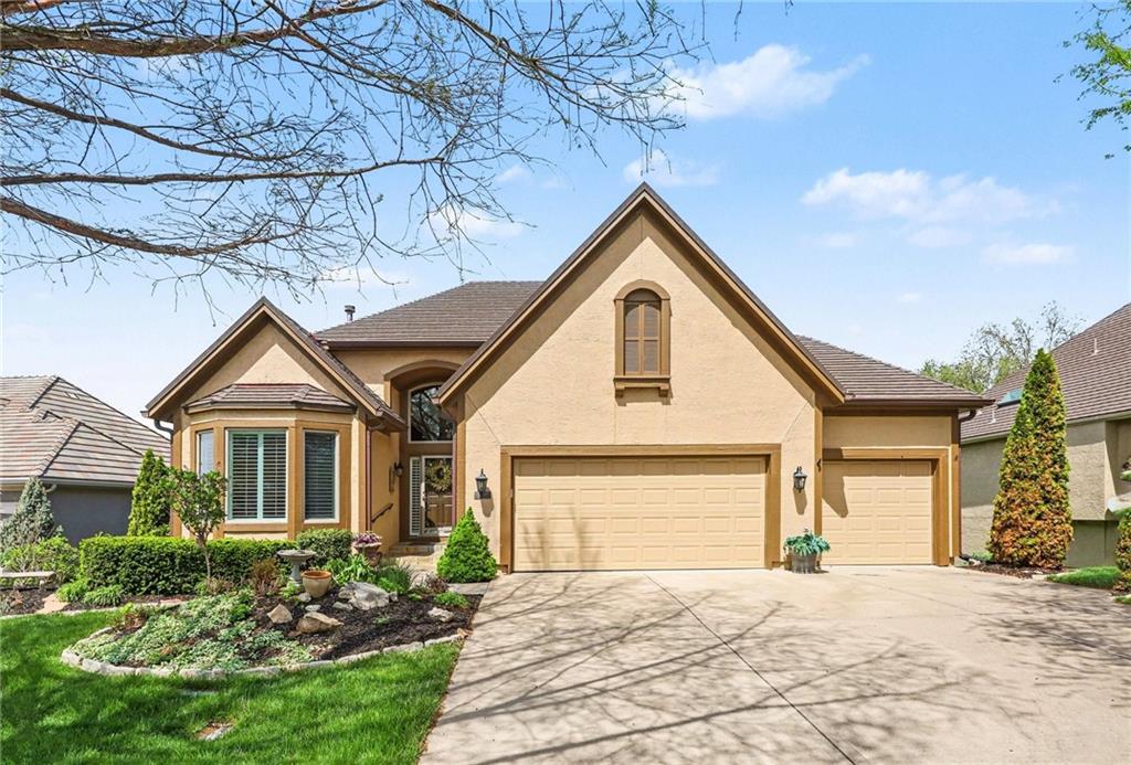 Listing Photo MLS #HMS2613379