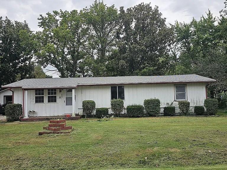 Listing Photo MLS #HMS2613470