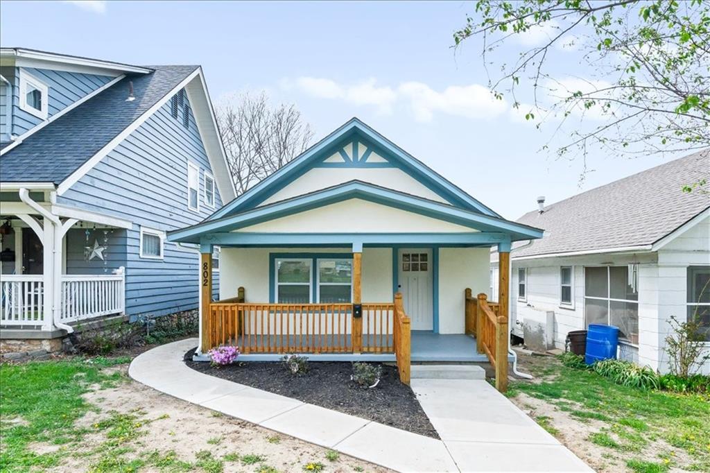 Listing Photo MLS #HMS2613497