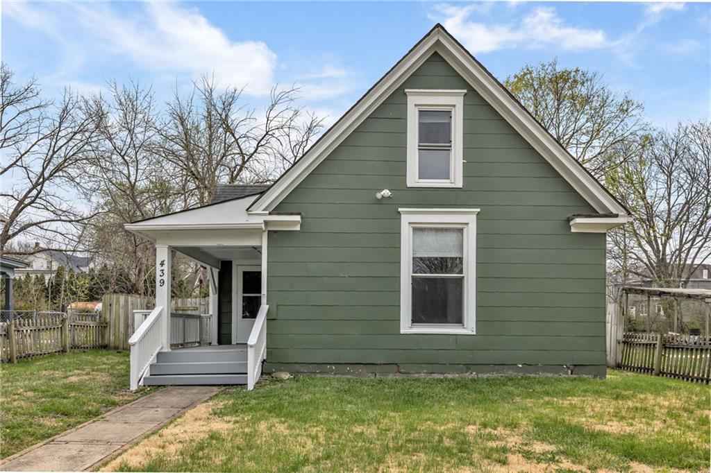 Listing Photo MLS #HMS2613620