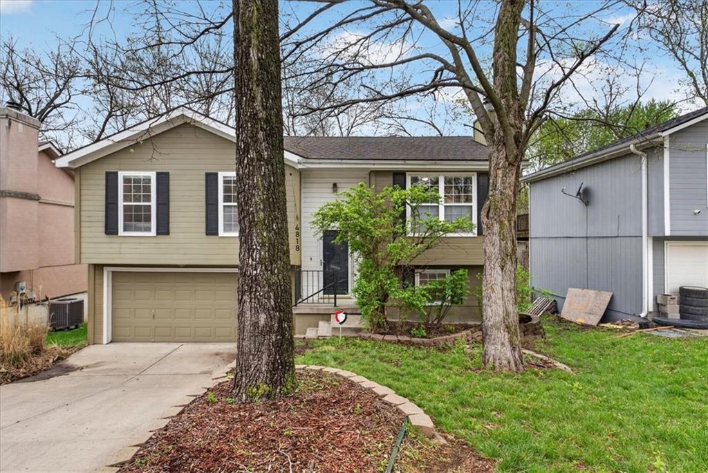 Listing Photo MLS #HMS2613621