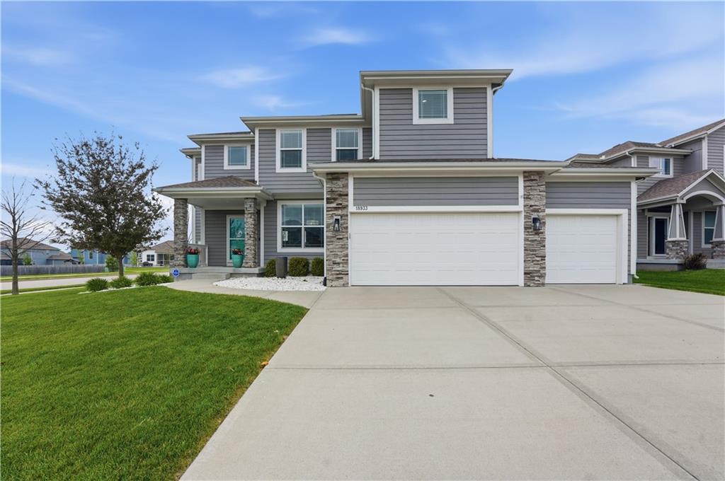 Listing Photo MLS #HMS2613933