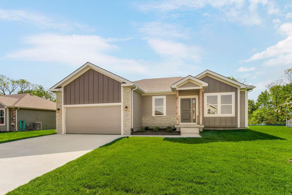 Listing Photo MLS #HMS2614522