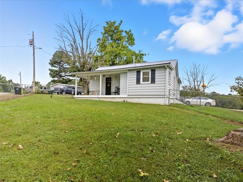 Listing Photo MLS #HMS2614709