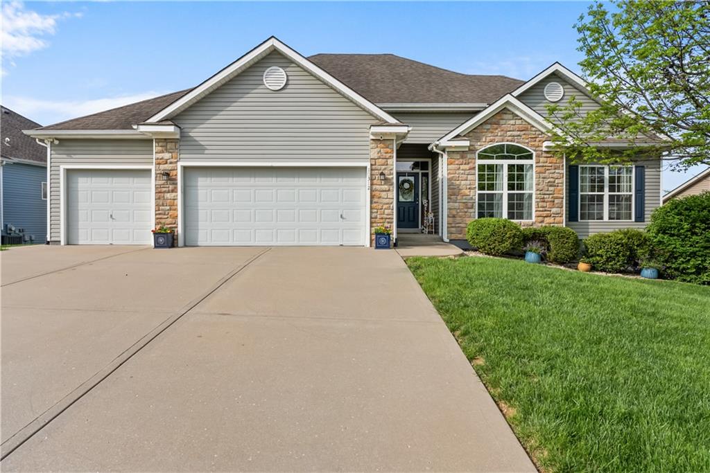 Listing Photo MLS #HMS2614816