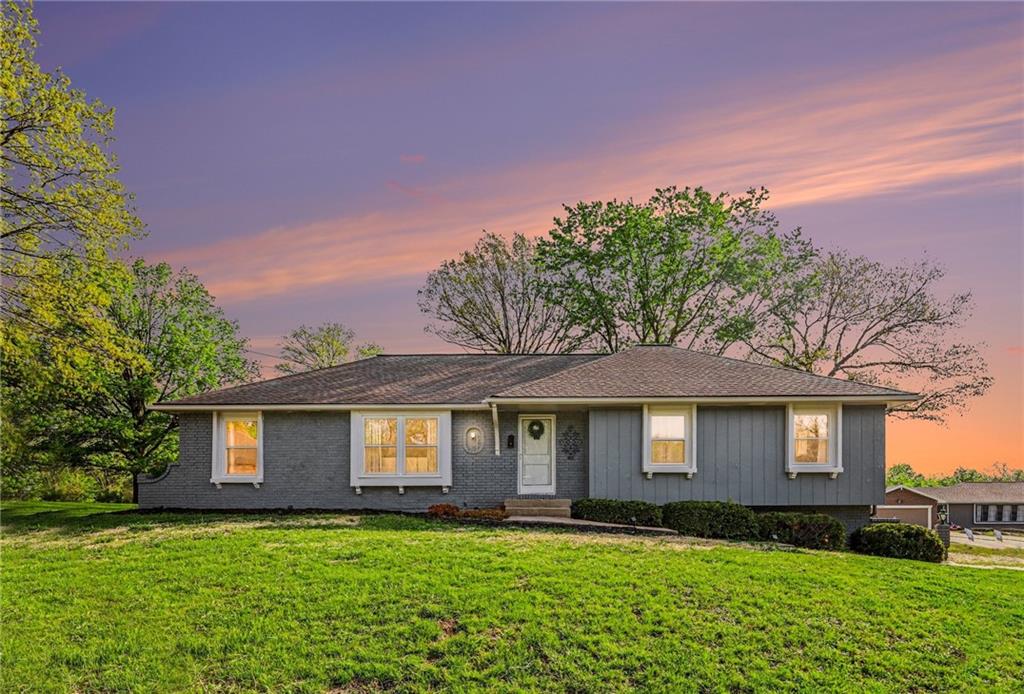 Listing Photo MLS #HMS2614830