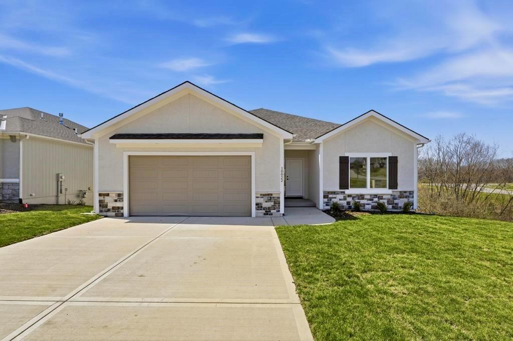 Listing Photo MLS #HMS2614860