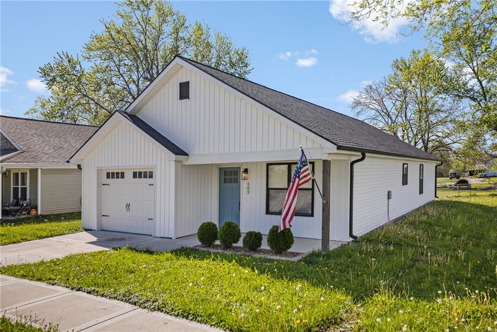 Listing Photo MLS #HMS2614931