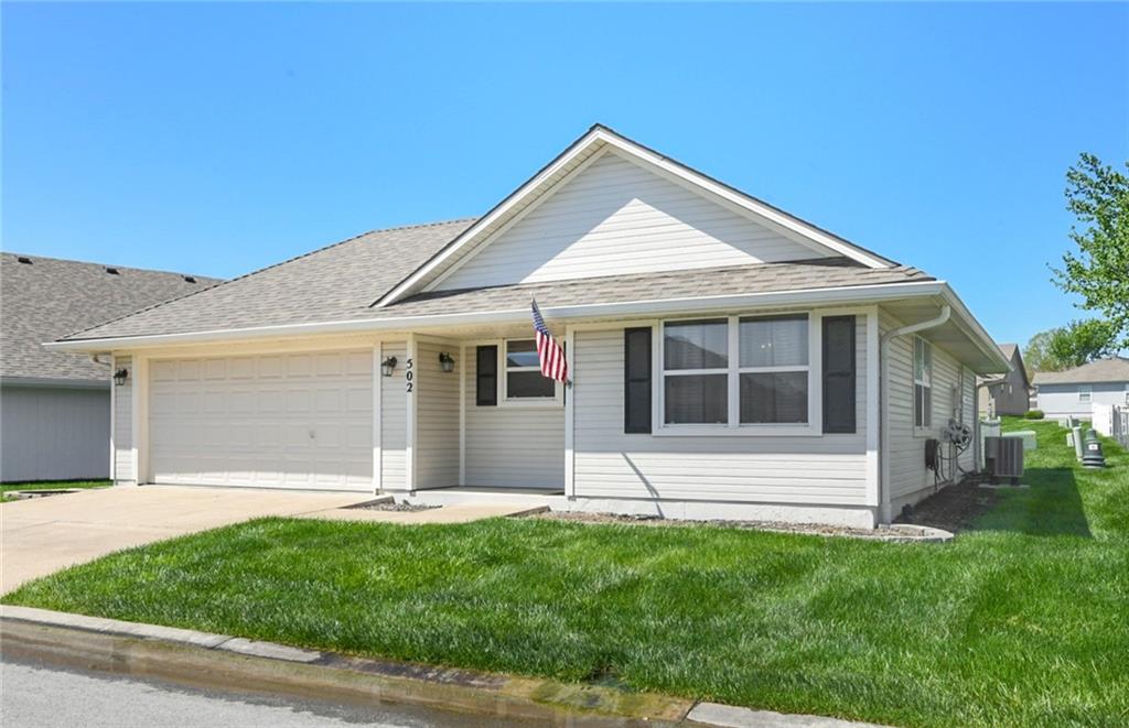 Listing Photo MLS #HMS2615025