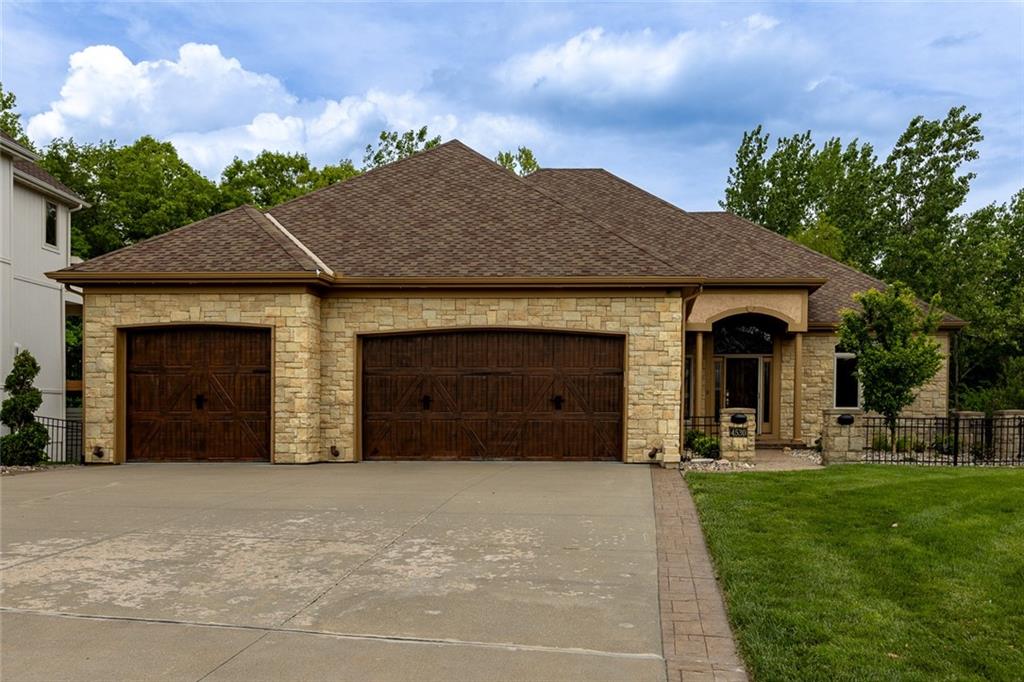 Listing Photo MLS #HMS2615104