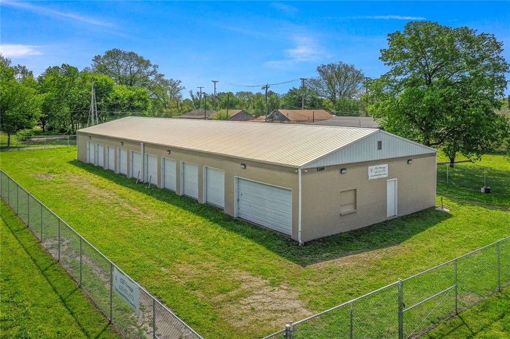 Listing Photo MLS #HMS2615300