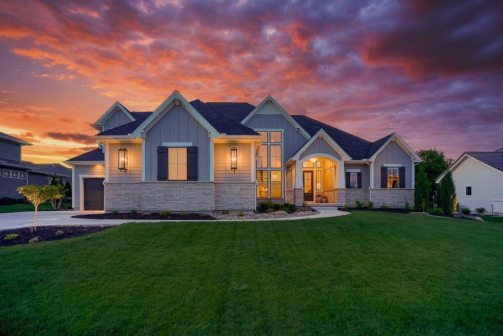 Listing Photo MLS #HMS2615325