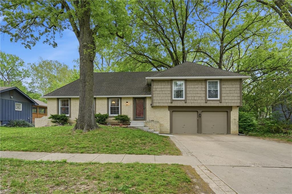 Listing Photo MLS #HMS2615421