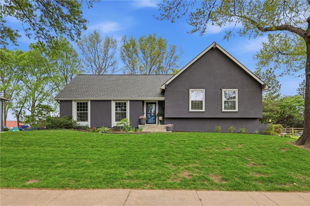 Listing Photo MLS #HMS2615515