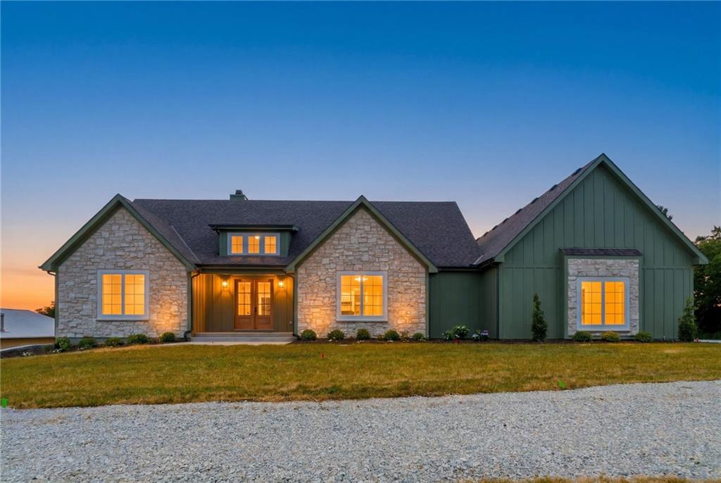 Listing Photo MLS #HMS2615608
