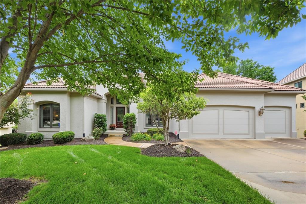 Listing Photo MLS #HMS2615897