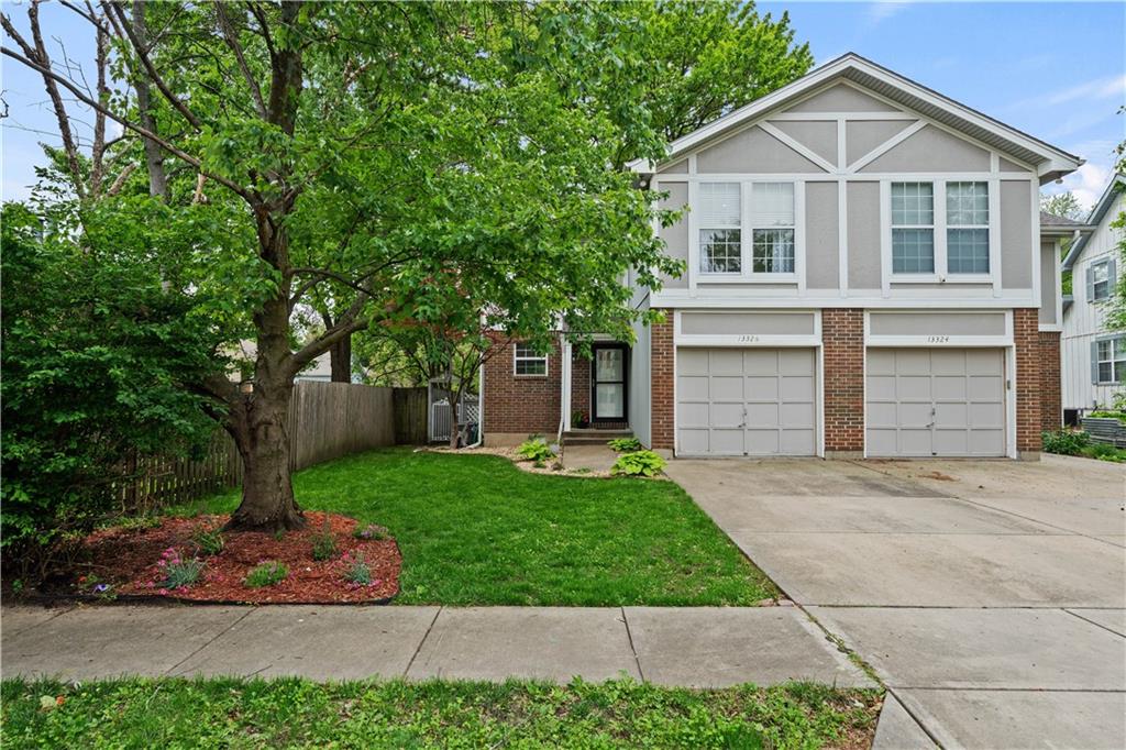 Listing Photo MLS #HMS2615984