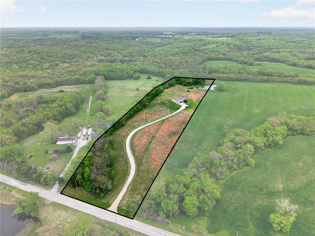 Listing Photo MLS #HMS2616044