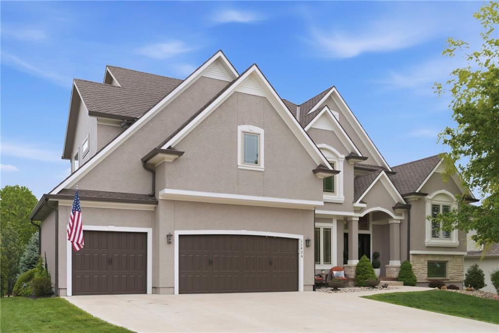 Listing Photo MLS #HMS2616123