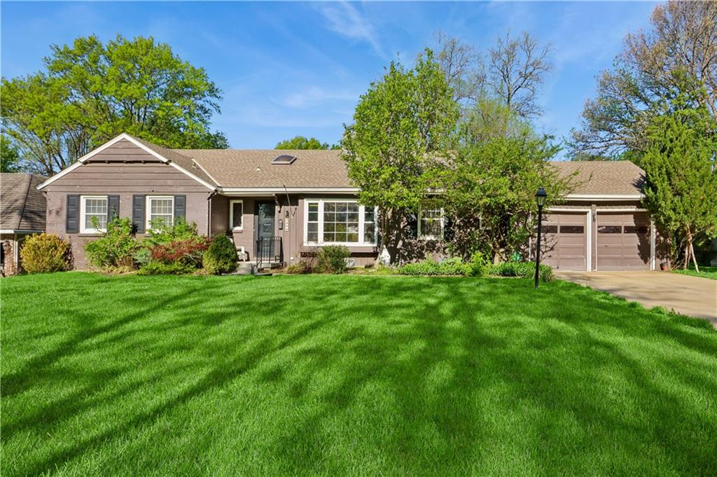 Listing Photo MLS #HMS2616178