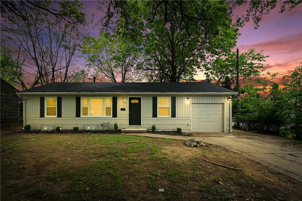 Listing Photo MLS #HMS2616391