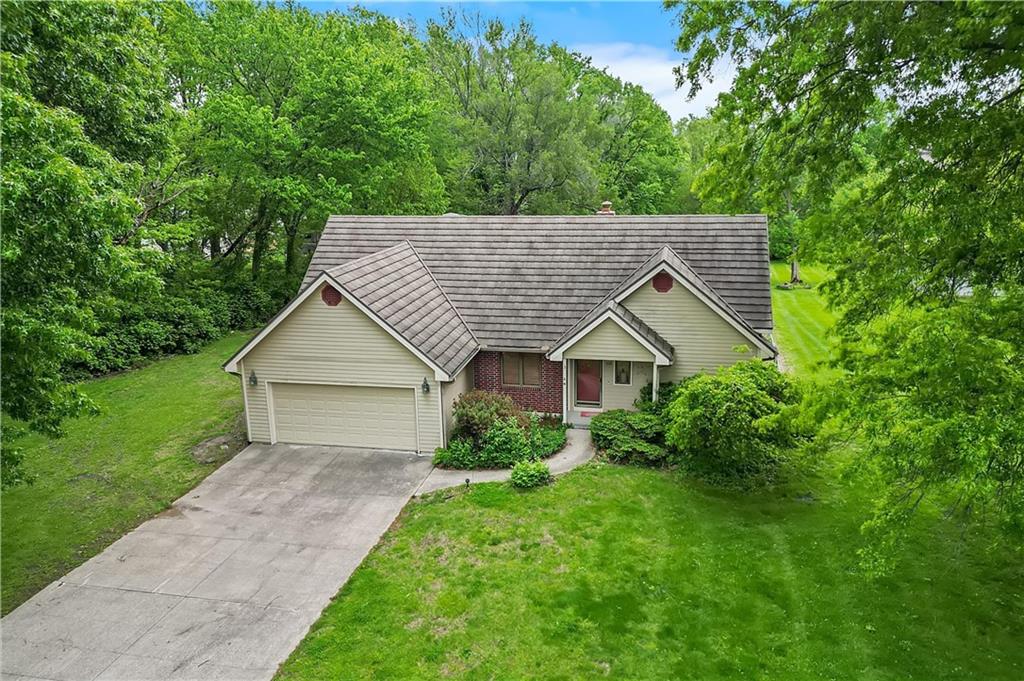 Listing Photo MLS #HMS2616444