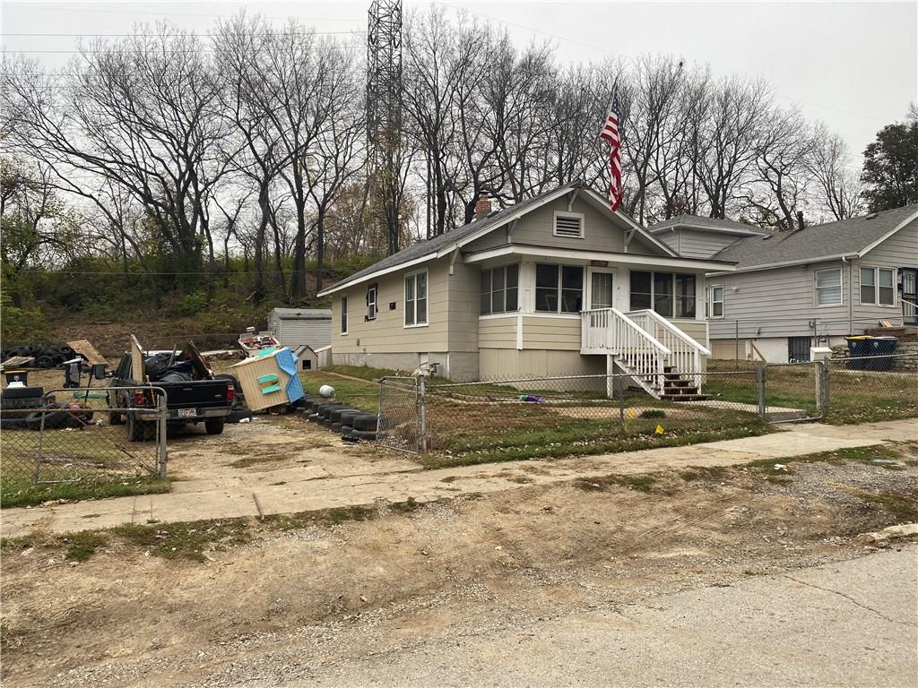 Listing Photo MLS #HMS2616811