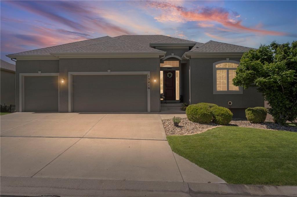 Listing Photo MLS #HMS2616868