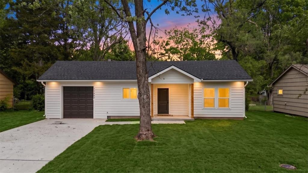 Listing Photo MLS #HMS2617154