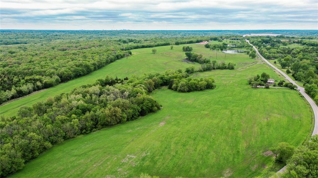 Listing Photo MLS #HMS2617216