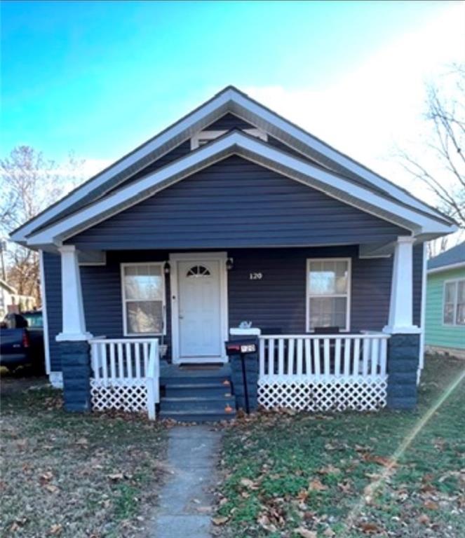 Listing Photo MLS #HMS2617306