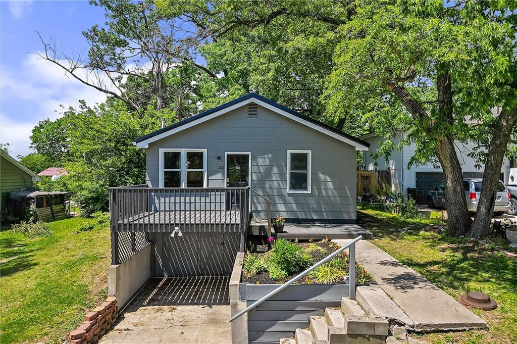 Listing Photo MLS #HMS2617349
