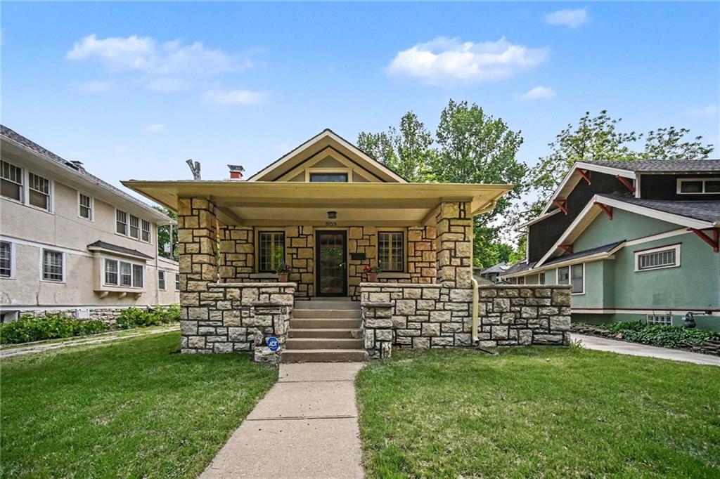 Listing Photo MLS #HMS2617409