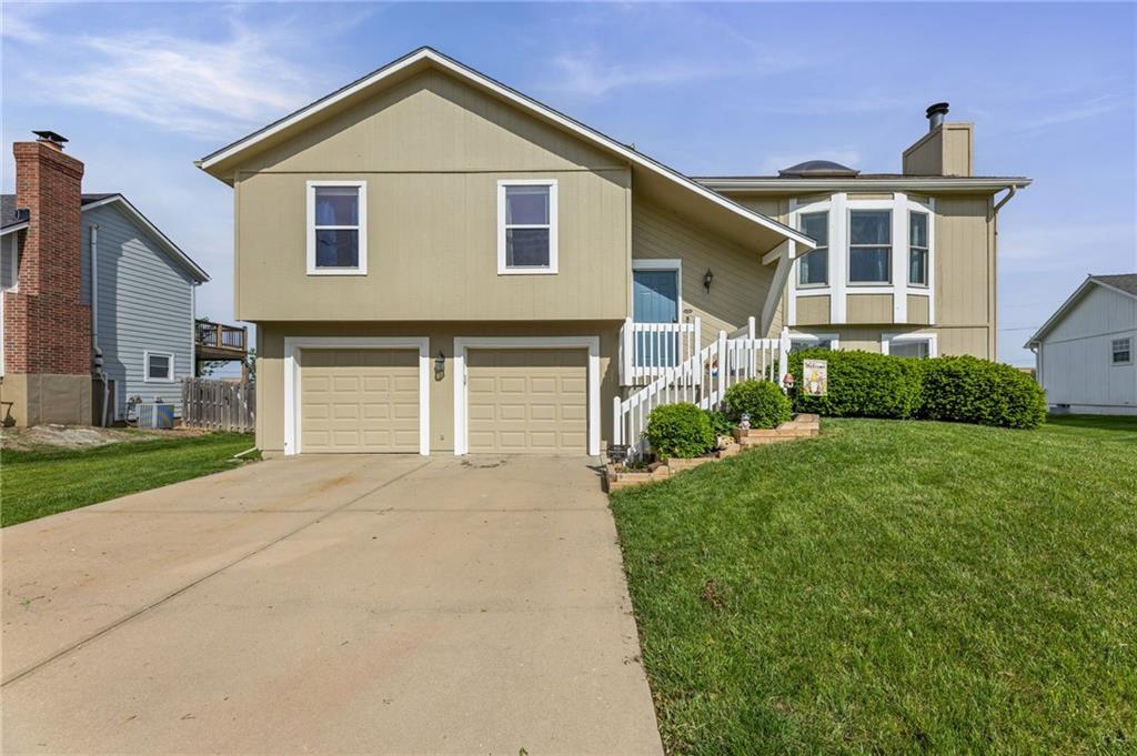 Listing Photo MLS #HMS2617661