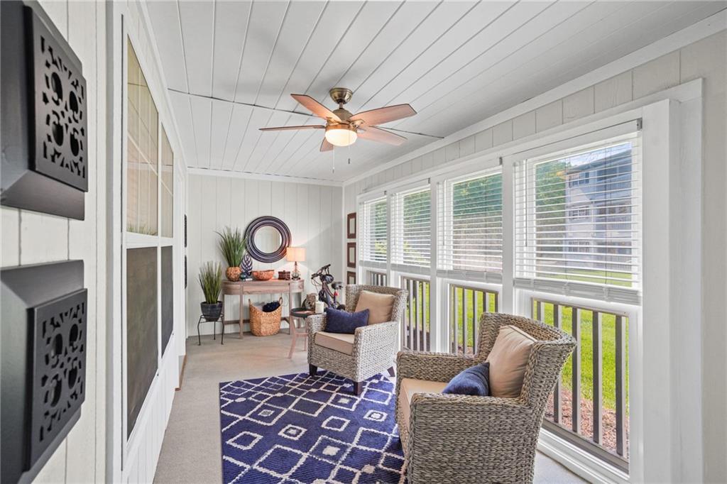 Listing Photo MLS #HMS2617899