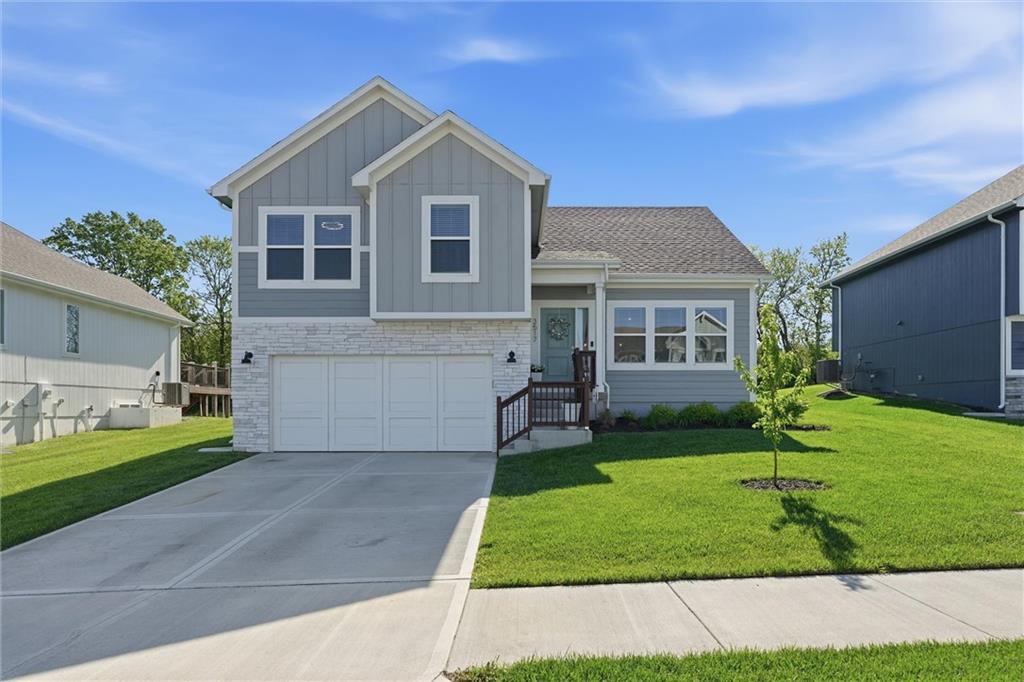 Listing Photo MLS #HMS2618186