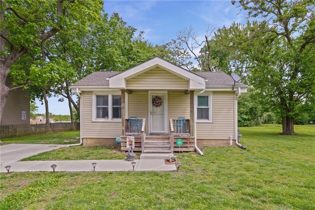 Listing Photo MLS #HMS2618227