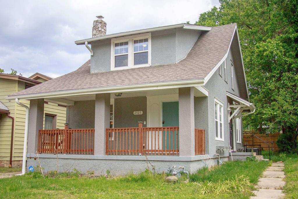 Listing Photo MLS #HMS2618393
