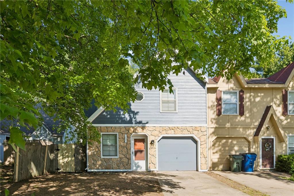 Listing Photo MLS #HMS2618411