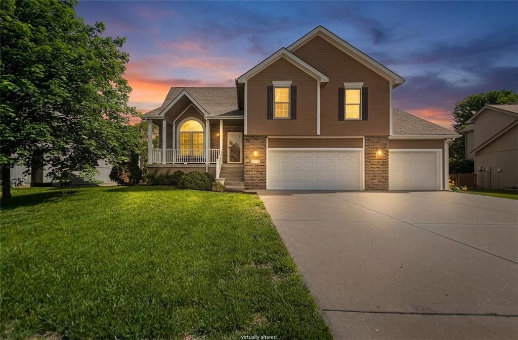 Listing Photo MLS #HMS2618600