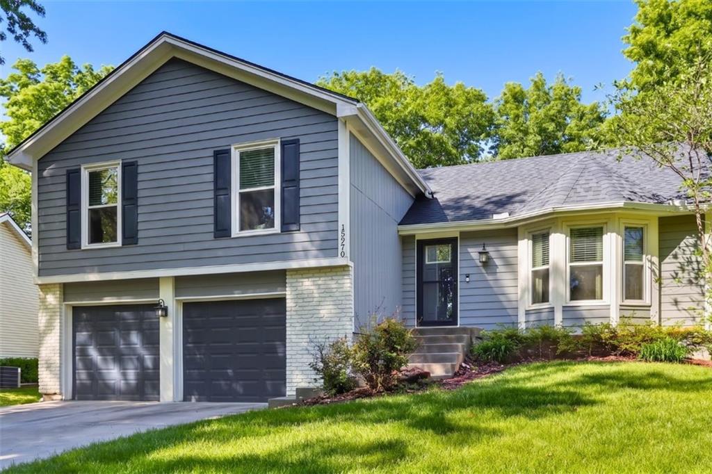 Listing Photo MLS #HMS2618658
