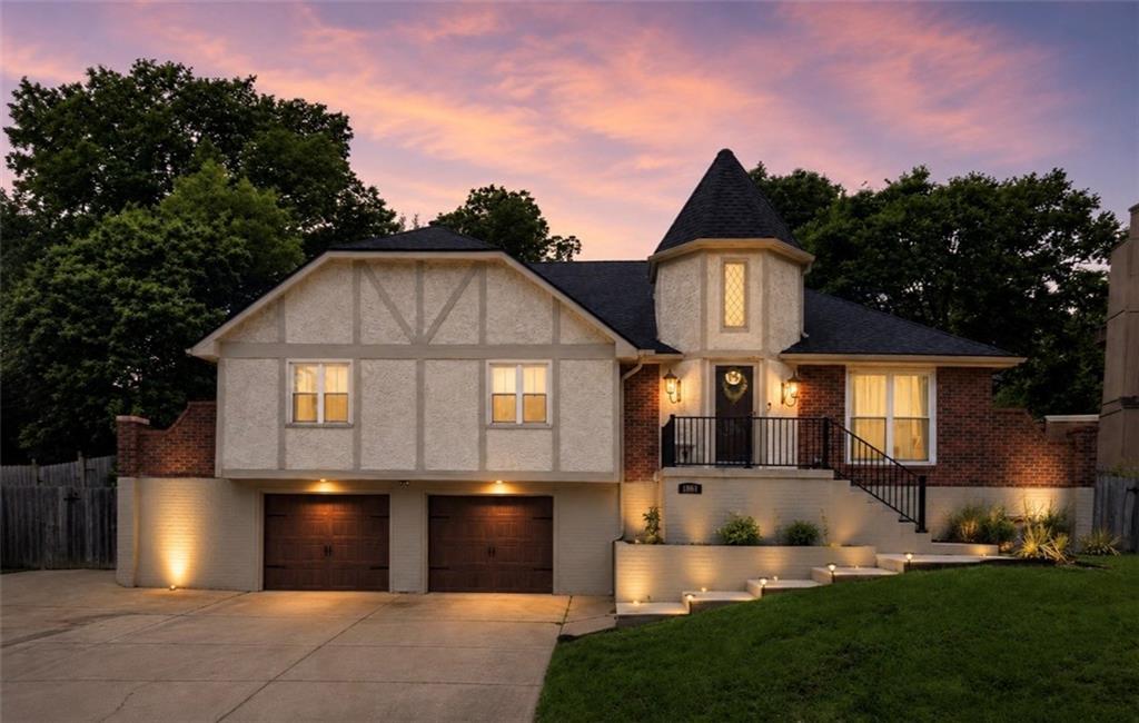 Listing Photo MLS #HMS2618841