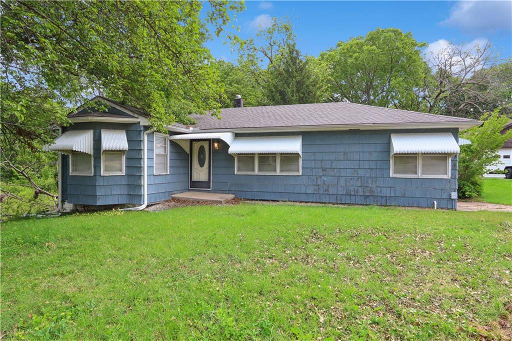 Listing Photo MLS #HMS2618877