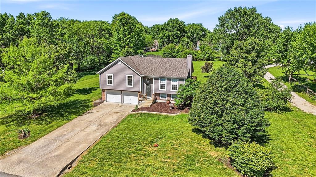 Listing Photo MLS #HMS2618887