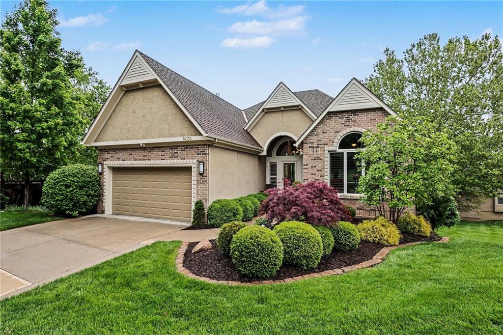 Listing Photo MLS #HMS2619076
