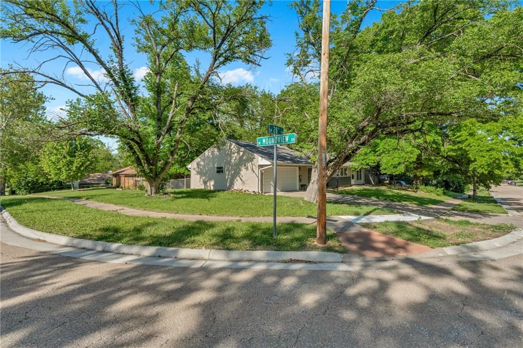 Listing Photo MLS #HMS2619181