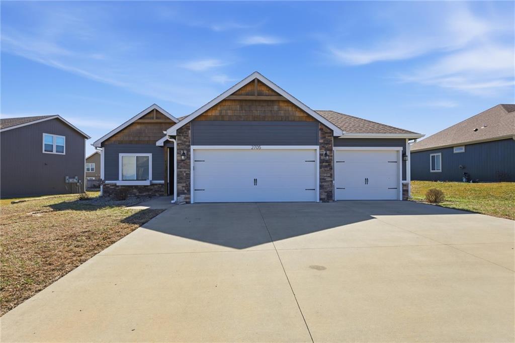 Listing Photo MLS #HMS2619292
