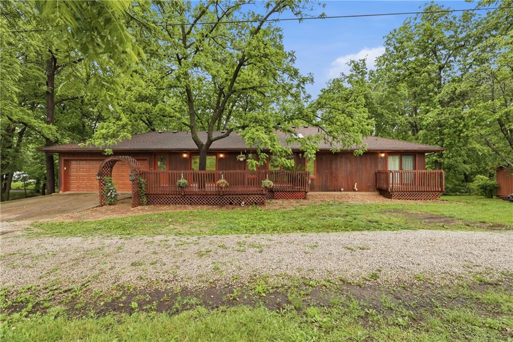 Listing Photo MLS #HMS2619326